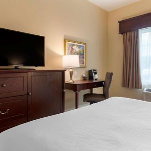 King Room Roll Shower Disability Access or Non-Smoking